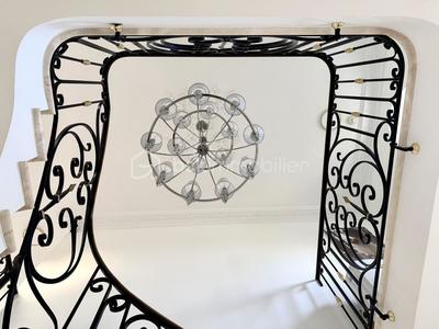 Villa - 180 m² - 5 pièces