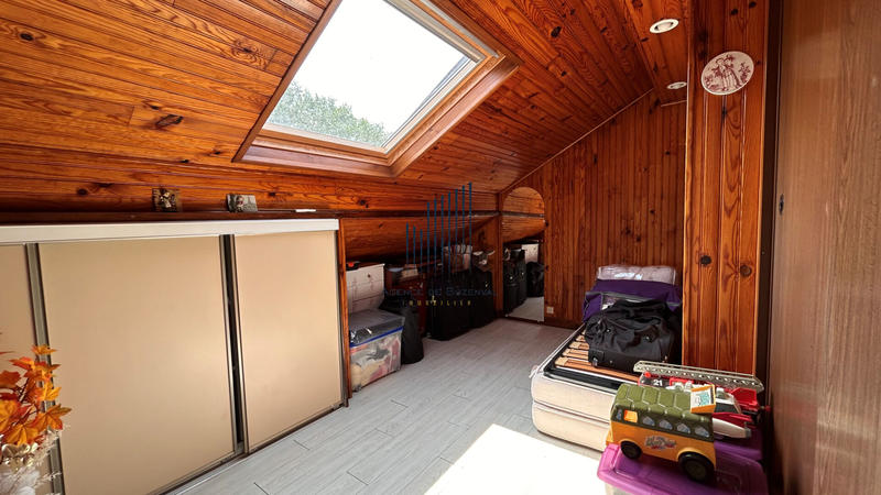 Appartement - 95 m² - 4 pièces