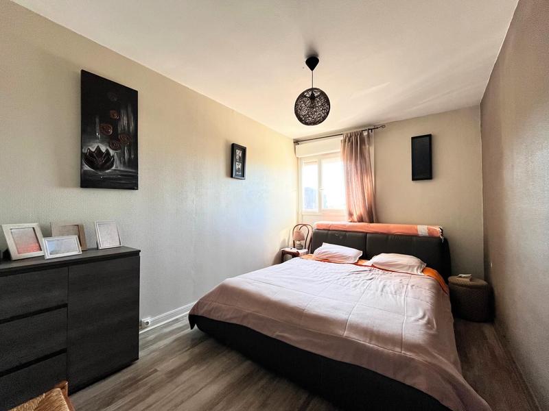 Appartement - 70 m² - 4 pièces