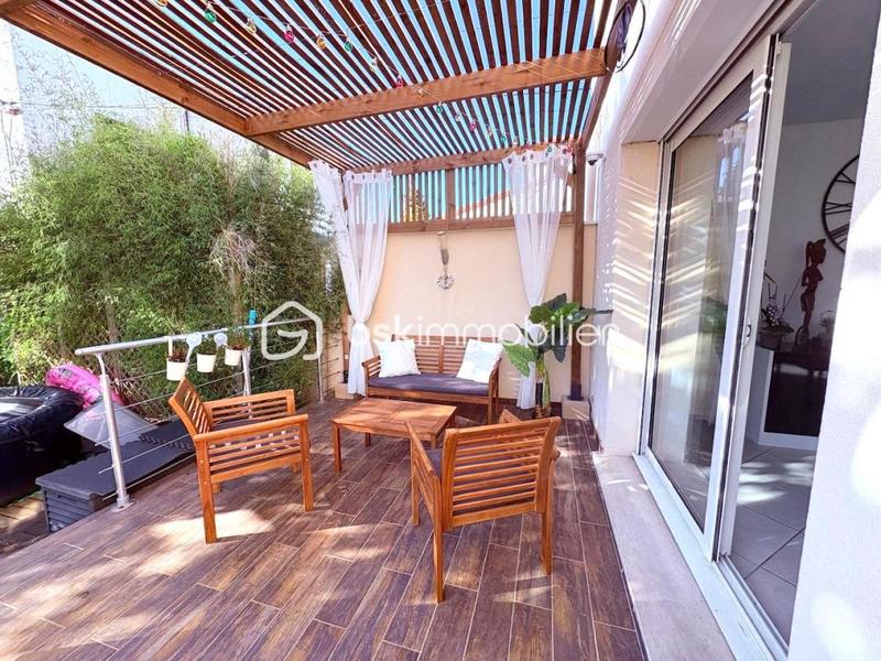 Maison - 120 m² - 6 pièces