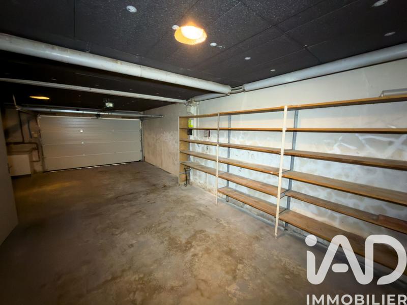 Maison - 214 m² - 7 pièces