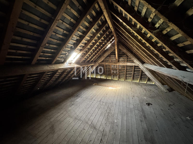 Maison - 151 m² - 5 pièces