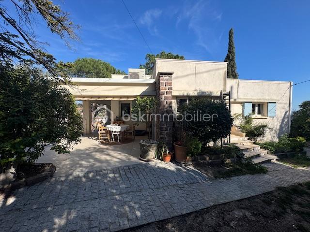 Maison - 101 m² - 4 pièces