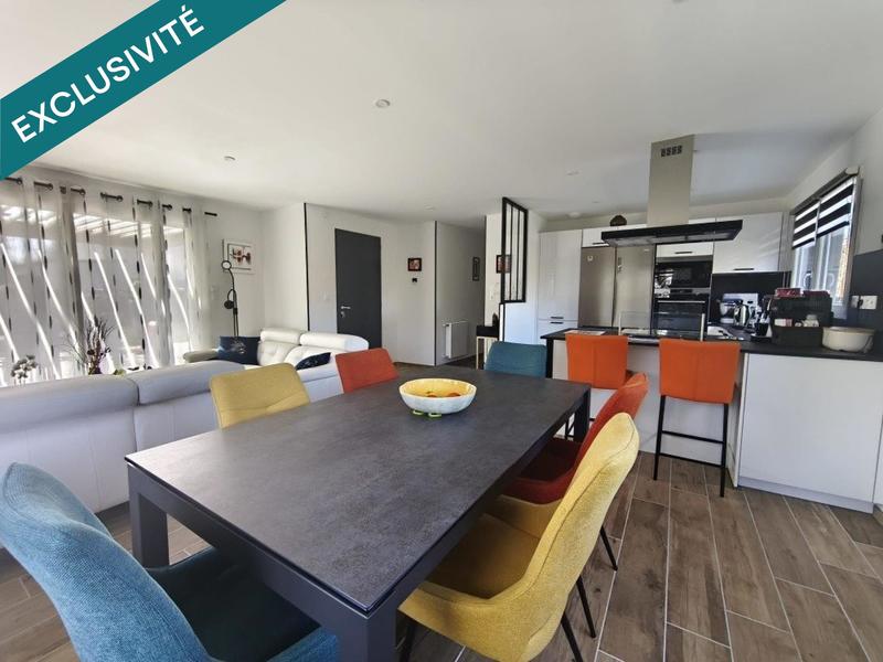 Maison - 97 m² - 5 pièces