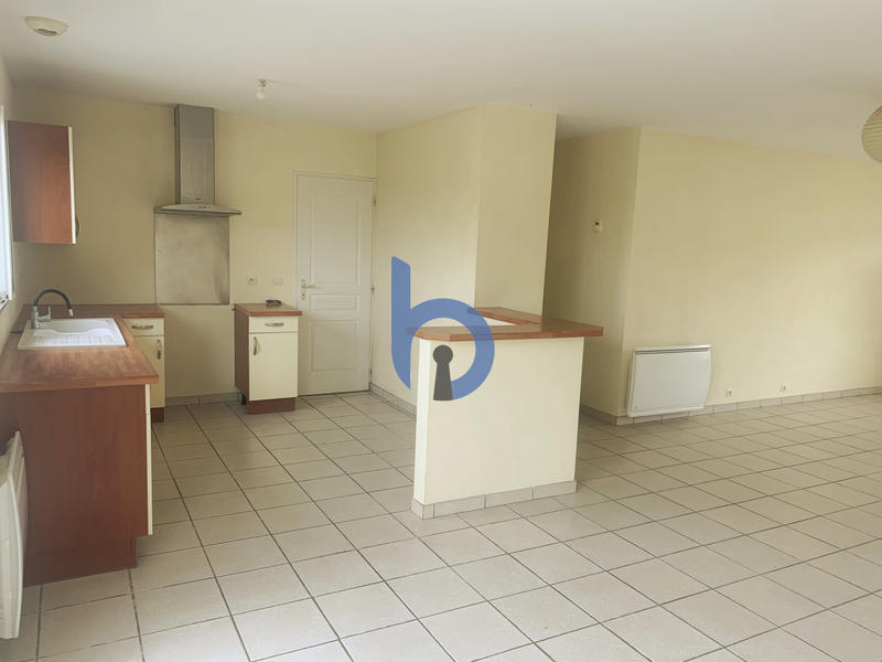 Maison - 93 m² - 4 pièces