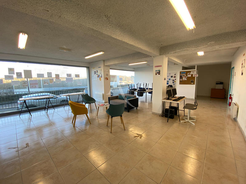 Local commercial - 186 m² - 3 pièces