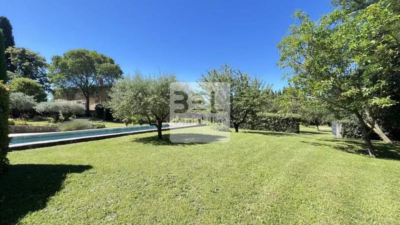 Gîte - 500 m² - 22 pièces