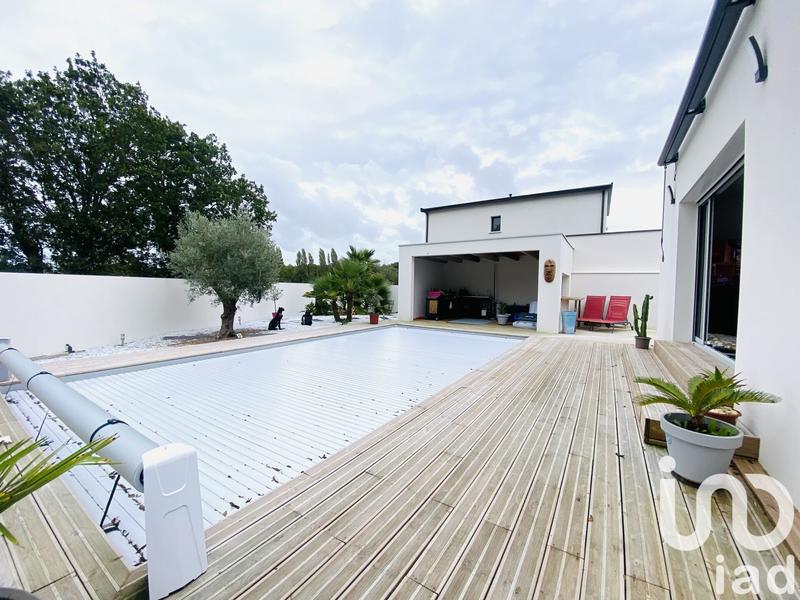 Maison - 175 m² - 6 pièces