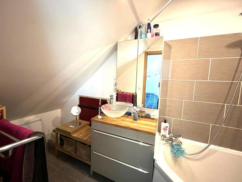 Maison - 87 m² - 6 pièces