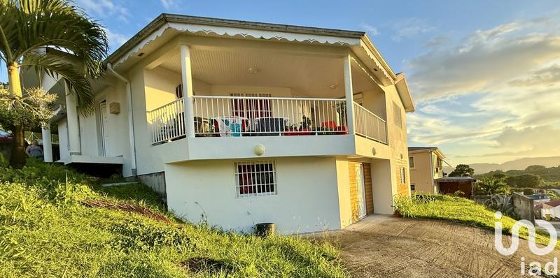 Maison - 174 m² - 7 pièces