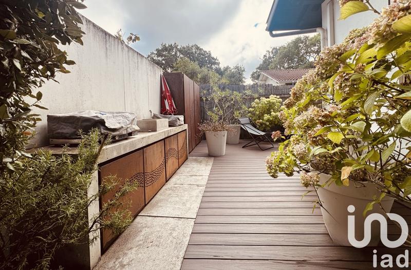 Maison - 100 m² - 6 pièces