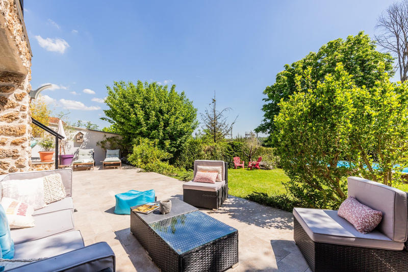 Maison - 121 m² - 6 pièces