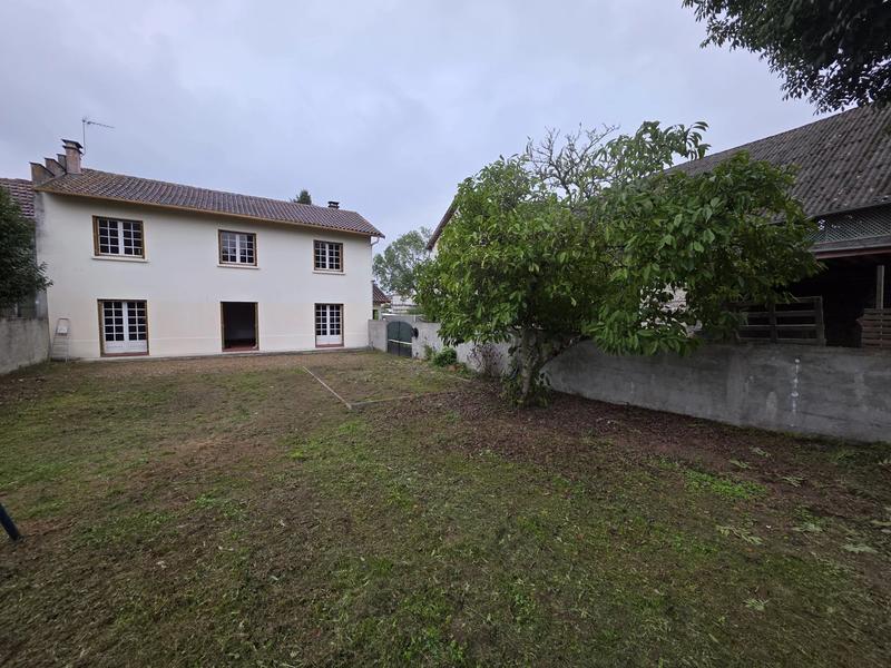 Appartement - 141 m² - 4 pièces