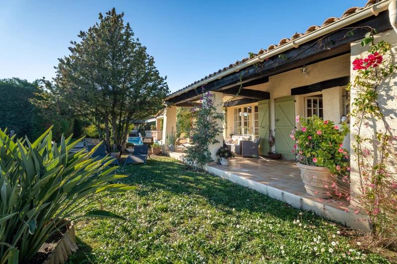 Villa - 190 m² - 7 pièces