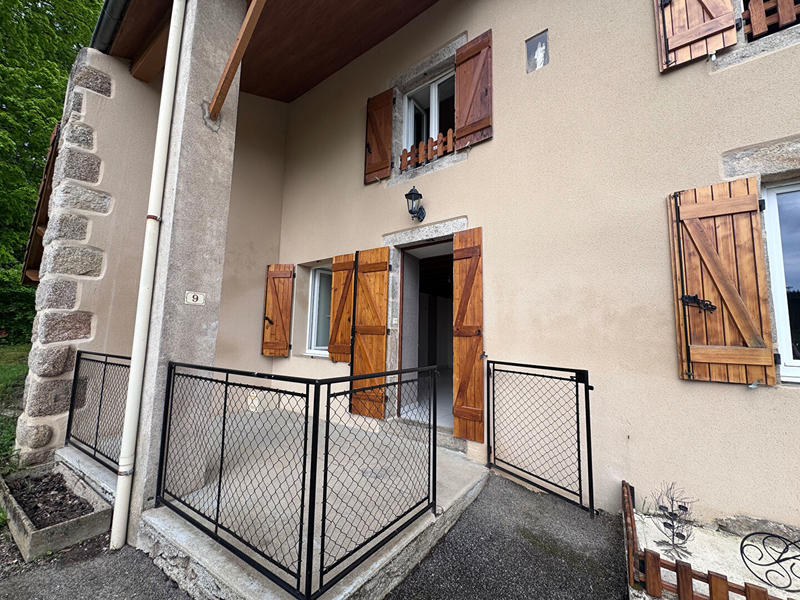 Maison - 210 m² - 9 pièces