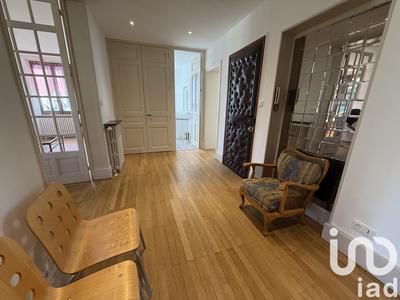 Appartement - 95 m² - 3 pièces