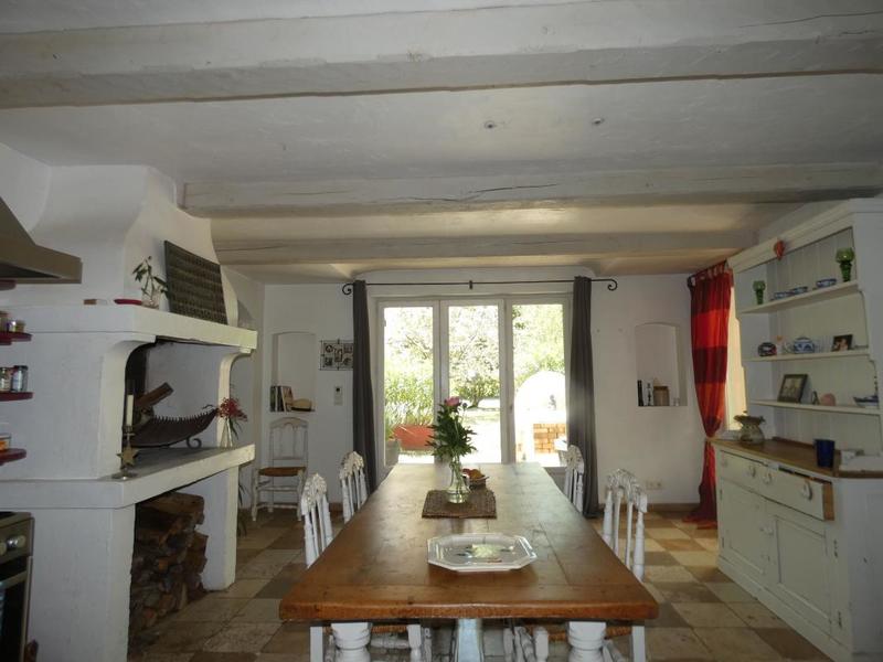 Villa - 305 m² - 9 pièces