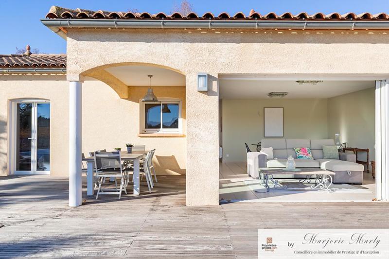 Villa - 143 m² - 5 pièces