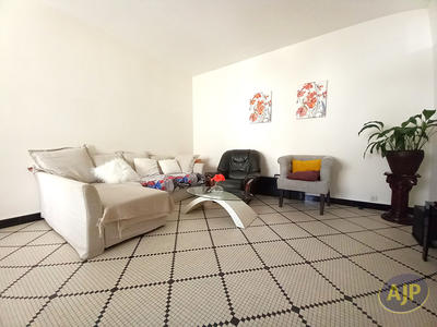 Maison - 173 m² - 5 pièces