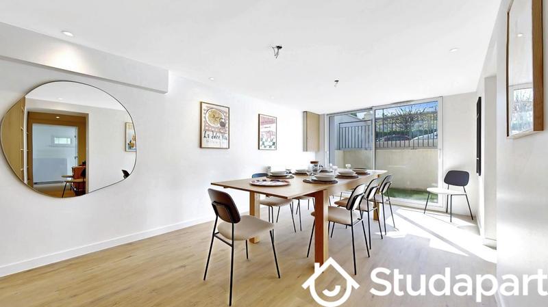 Chambre - 13 m² - 1 pièce