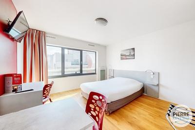 Studio - 24 m² - 1 pièce