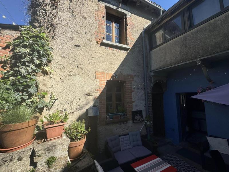 Maison - 157 m² - 7 pièces