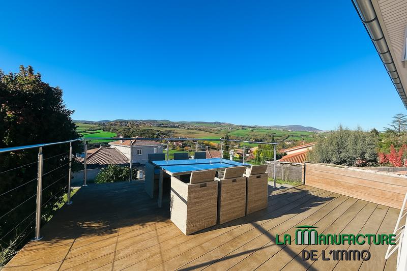 Maison - 145 m² - 5 pièces