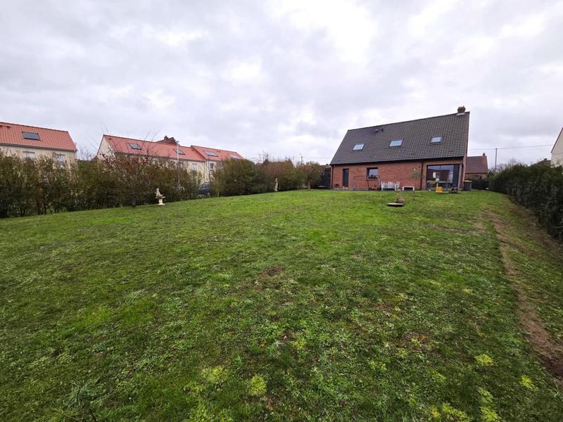 Pavillon - 126 m² - 7 pièces