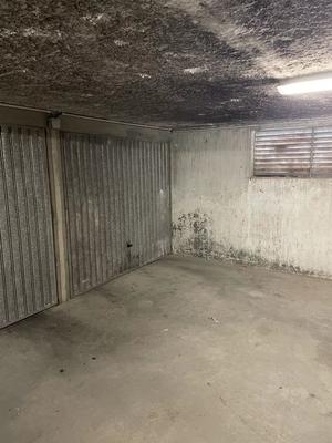 Garage - 12 m²