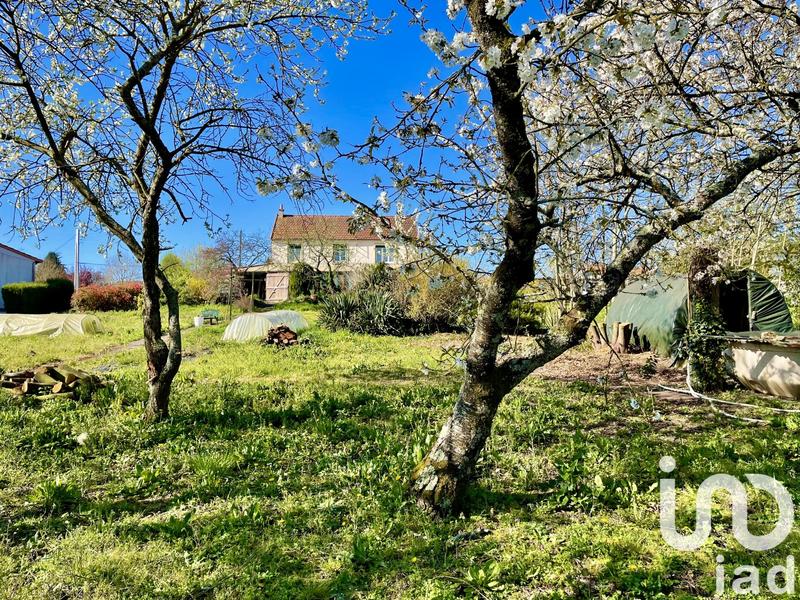 Maison - 180 m² - 8 pièces