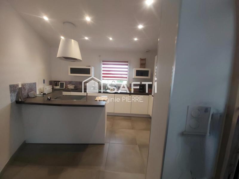 Maison - 110 m² - 5 pièces