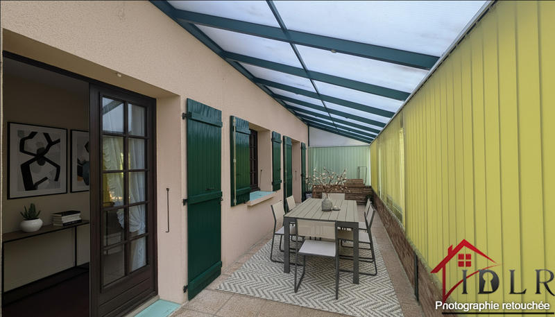 Maison - 210 m² - 6 pièces