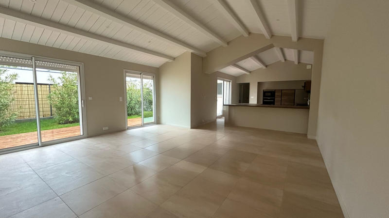 Maison - 120 m² - 4 pièces