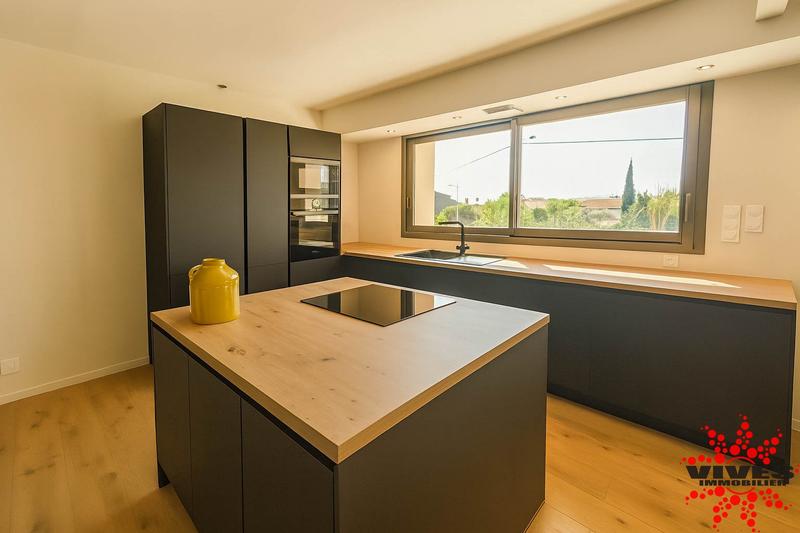 Maison - 103 m² - 5 pièces