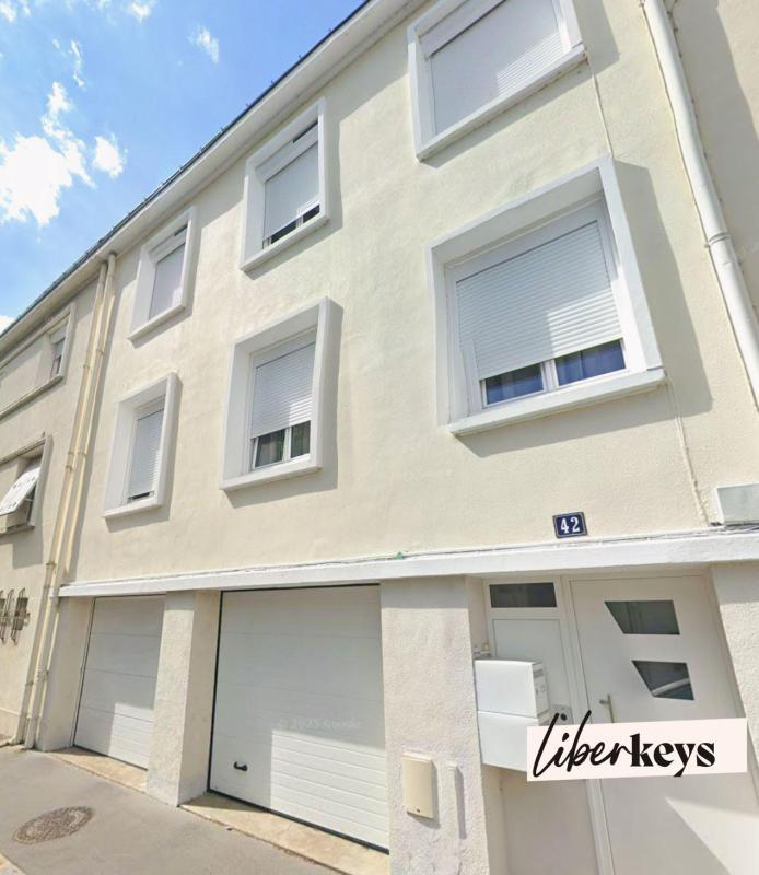 Maison - 180 m² - 6 pièces