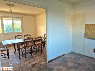 Maison - 82 m² - 5 pièces