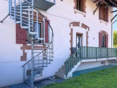 Maison ancienne - 180 m² - 9 pièces