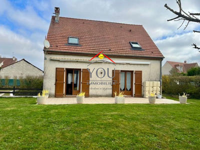 Maison - 105 m² - 6 pièces