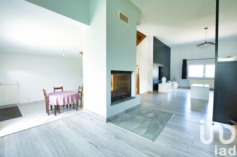 Maison - 114 m² - 6 pièces