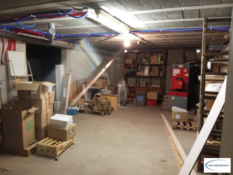 Local commercial - 300 m² - 7 pièces