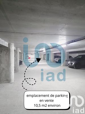 Parking - 10 m²