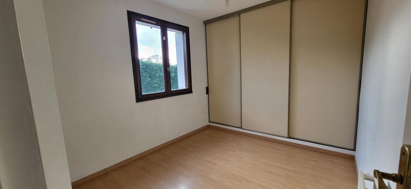 Maison - 96 m² - 5 pièces