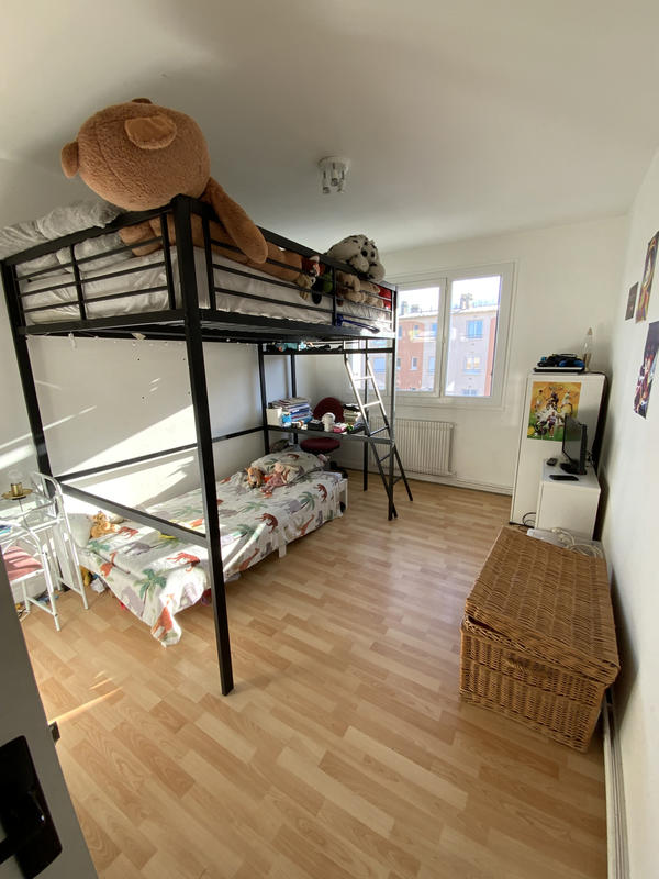 Appartement - 75 m² - 3 pièces