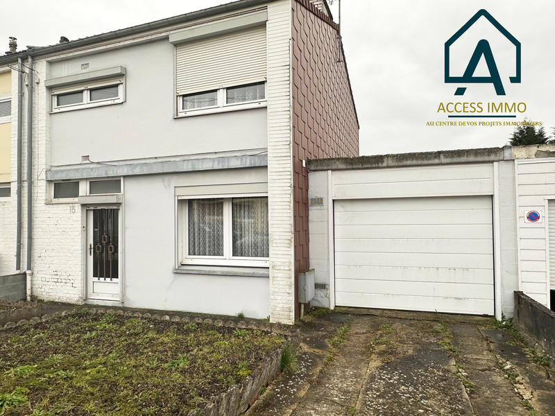 Maison - 85 m² - 9 pièces