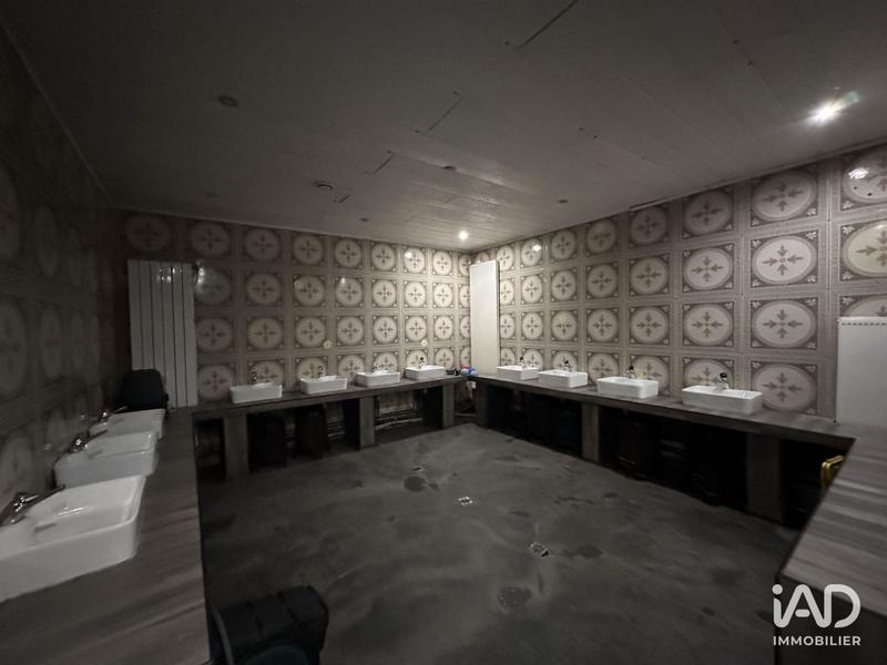 Local commercial - 115 m²