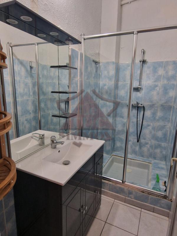 Appartement - 100 m² - 4 pièces