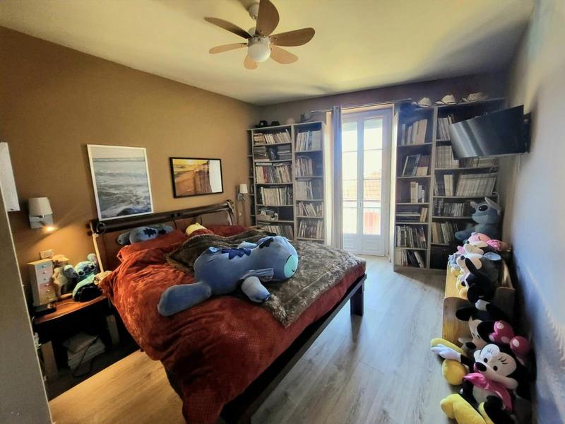 Maison - 267 m² - 9 pièces