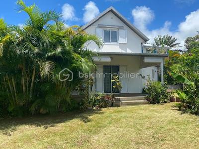 Maison - 126 m² - 5 pièces