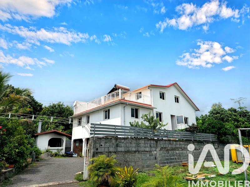 Maison - 174 m² - 7 pièces