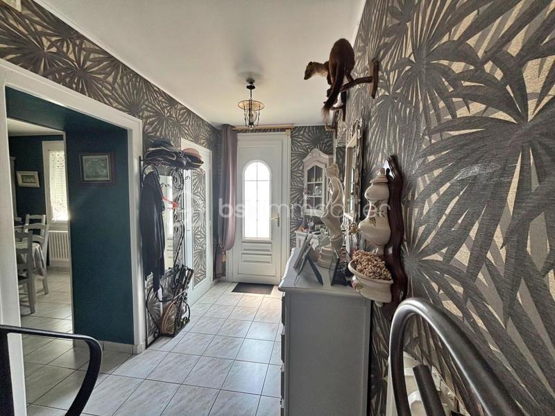 Maison - 90 m² - 4 pièces